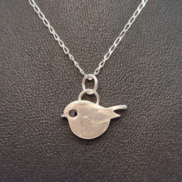 Silver robin necklace with a silver chain